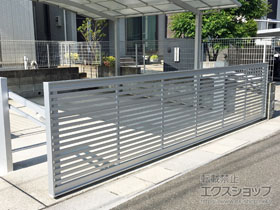 のカーゲート ワイドオーバードアS3型 電動式 施工例