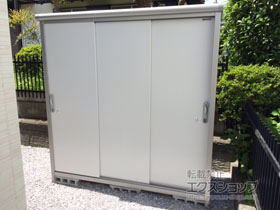 の物置・屋外倉庫 エスモ 一般型 ( ESE-1907A-PW) 施工例