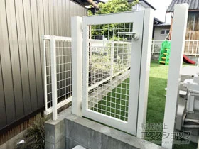 LIXIL ���N�V��(TOEX)�̖�� �A�����b�V����� �ЊJ�� ���g�p �{�H��