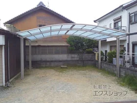 YKKAPのカーポート レイナツインポートグラン　積雪～20cm対応 施工例