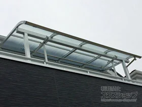 YKKAPのバルコニー屋根 ソラリア R型 屋根タイプ 単体 積雪～20cm対応 施工例