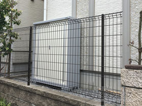 の物置・屋外倉庫 シンプリー 一般型 ( MJX-134D-P-FW) 施工例