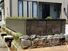 のフェンス・柵 ライシスフェンス 4型 太たて桟 フリーポールタイプ 施工例