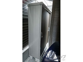 の物置・屋外倉庫 エスモ 一般型 1350×520×1959 ESE-1305A-DW 施工例