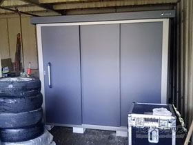 の物置・屋外倉庫 エスケーエイト SK8-100 一般型 2200×1600×1940 SK8-100-GK 施工例