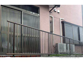 YKKAP�̃t�F���X�E��E�� �V���v���I�t�F���XT1�^ �c�i�q22�{ ���R���{�H �{�H��