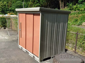 の物置・屋外倉庫 Mr.ストックマンダンディ 一般型 2200×1590×2110（ND-2215） ND-2215-T 施工例