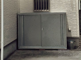 の物置・屋外倉庫 シンプリー 一般型 1740×515×1303 MJX-175C-P-FS 施工例