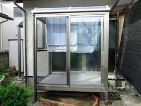 のテラス囲い・サンルーム サニージュ R型 床納まり ランマ無 積雪〜20cm対応 施工例