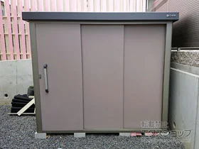 サンキンの物置・収納・屋外倉庫 エスケーエイト SK8-100 一般型 2200×1600×1940【ローズ色キャンペーン】 SK8-100-RZ 施工例