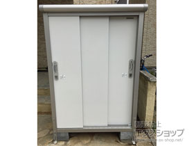 の物置・屋外倉庫 エスモ 一般型 1050×650×1501（ESE-1006E） ESE-1006E-PW 施工例