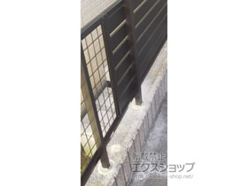 のフェンス・柵 シンプレオフェンスM2型 縦井桁メッシュ 自由柱施工 施工例