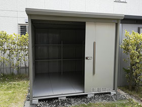 の物置・屋外倉庫 Mr.ストックマンダンディ 一般型( ND-2322-W) 施工例