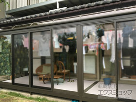 のテラス囲い・サンルーム サニージュ R型 床納まり ランマ無 積雪〜50cm対応 施工例