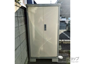 の物置・屋外倉庫 アイビーストッカー 900×515×1603（BJX-095D） BJX-095D-FW 施工例