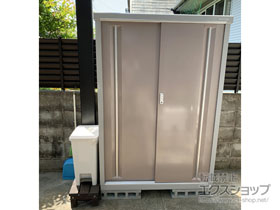 の物置・屋外倉庫 シンプリー 一般型 1100×515×1603（MJX-115D） MJX-115D-AR 施工例