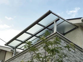 YKKAP�̃o���R�j�[���� �\�����A F�^ �����^�C�v �P�� �ϐ�`20cm�Ή� �{�H��