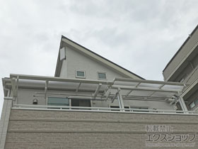のバルコニー・ベランダ屋根 ソラリア F型 屋根タイプ 単体 積雪〜20cm対応 施工例