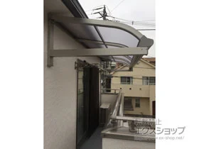 YKKAPのバルコニー屋根 ソラリア R型 ルーフタイプ 単体 積雪〜20cm対応 施工例