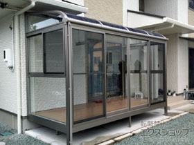 のテラス囲い・サンルーム サニージュ R型 床納まり ランマ無 積雪〜20cm対応 施工例