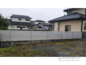 のフェンス・柵 シンプレオフェンスSY1型　横スリット　自由柱施工 施工例