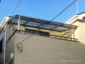 のバルコニー・ベランダ屋根 スピーネ F型 屋根タイプ 単体 積雪〜20cm対応 施工例