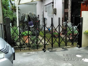 のカーゲート トリップゲート RA型 ノンレール 片開き 27S 施工例