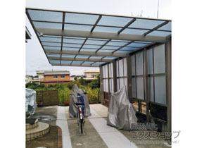 のカーポート ネスカＦ (フラットスタイル) 縦連棟 積雪〜20cm対応 施工例