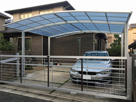 のカーポート ネスカR (ラウンドスタイル) ワイド 積雪〜20cm対応 施工例