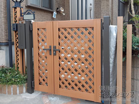 のフェンス・柵 デザイナーズパーツ 枕木材 施工例