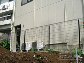 のフェンス・柵 イーネットフェンス1F型 高尺タイプ 自由柱施工 施工例