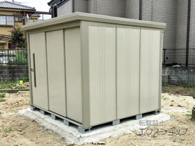の物置・屋外倉庫 Mr.ストックマンダンディ 一般型 2532×2290×2110 ND-2522-W 施工例