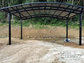 LIXIL(リクシル)のカーポート ネスカR (ラウンドスタイル) ワイド 積雪～20cm対応 施工例