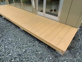 YKKAPのウッドデッキ リウッドデッキ 200 施工例