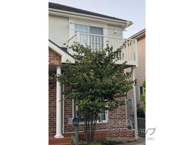 のバルコニー ビューステージHスタイル 縦太格子 単体 柱建て式 施工例