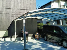 YKKAPのカーポート レイナツインポートグラン　積雪～20cm対応 施工例