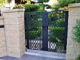 の門扉 ジョイラルA型 両開き 門柱タイプ 施工例