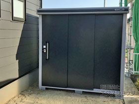 の物置・屋外倉庫 エルモ 積雪型 2220×1870×2119（LMDS-2218） LMDS-2218-SM 施工例