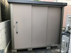 の物置・屋外倉庫 エスケーエイト SK8-100 一般型 2200×1600×1940【ローズ色キャンペーン】 SK8-100-RZ 施工例