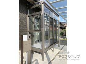 のテラス囲い・サンルーム サニージュ F型 床納まり ランマ付 積雪〜20cm対応 施工例