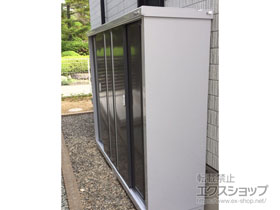 の物置・屋外倉庫 シンプリー 一般型 1940×515×1603 MJX-195D-P-【PG】 施工例