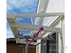 のバルコニー・ベランダ屋根 スピーネ F型 ルーフタイプ 単体 積雪〜20cm対応 施工例
