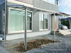 のテラス屋根 ソラリア F型 テラスタイプ 単体 積雪〜20cm対応 施工例