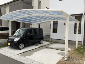 LIXIL(リクシル)のカーポート ネスカR (ラウンドスタイル) ワイド 積雪～20cm対応 施工例