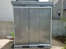 の物置・屋外倉庫 断熱物置 ネクスタプラス 扉タイプ 一般型 1790×1370×2075（NXP-25ST） NXP-25ST-PG 施工例