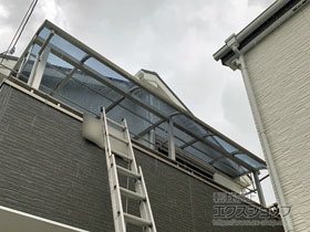 のバルコニー・ベランダ屋根 ソラリア R型 屋根タイプ 連棟 積雪〜20cm対応 施工例