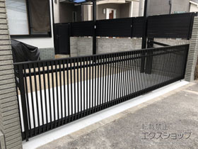 のカーゲート ワイドオーバードアS2型 電動式 施工例