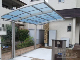YKKAPのカーポート レイナポートグラン　積雪～20cm対応 施工例