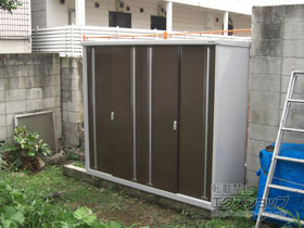 の物置・屋外倉庫 シンプリー 一般型 2160×755×1903 MJX-217E-P-TB 施工例