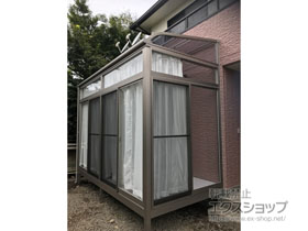 のテラス囲い・サンルーム サニージュ R型 床納まり ランマ付 積雪〜20cm対応 施工例